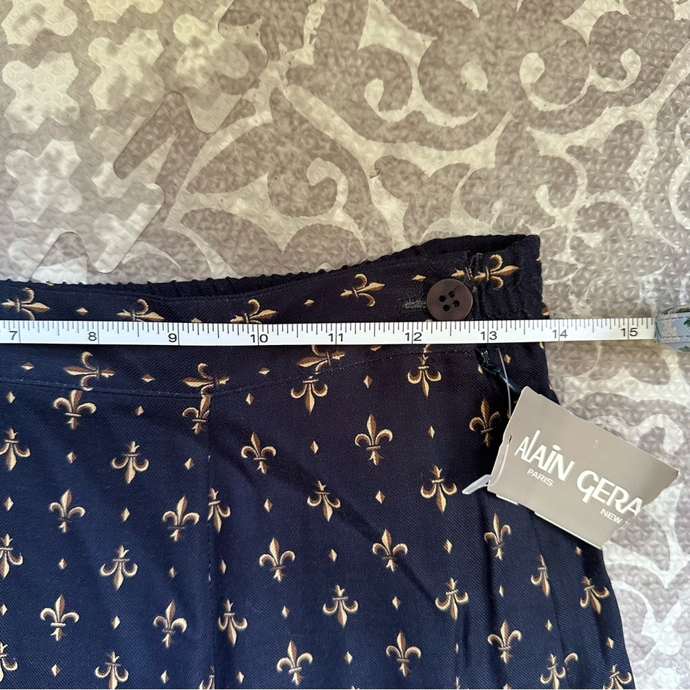 Alain Gerard Vintage 80s Navy Midi Skirt fleur-de-lis print Equestrian Size 6 - Picture 9 of 10